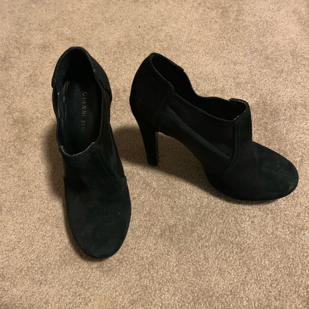 Gianni Bini Suede Bootie